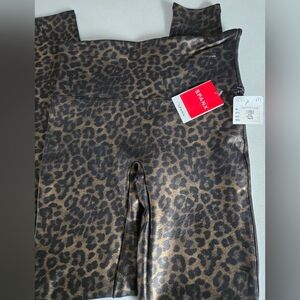 Spanx Faux Leather Leopard Leggings  NWT Medium